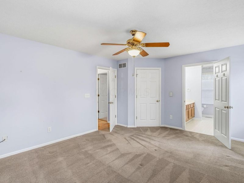 31 BERKSHIRE COMMONS Drive, Westerville, OH 43082 Photo 12