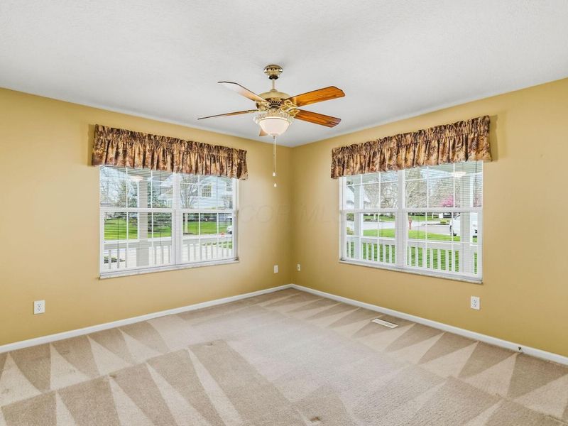 31 BERKSHIRE COMMONS Drive, Westerville, OH 43082 Photo 17