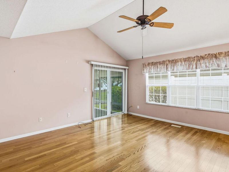 31 BERKSHIRE COMMONS Drive, Westerville, OH 43082 Photo 7