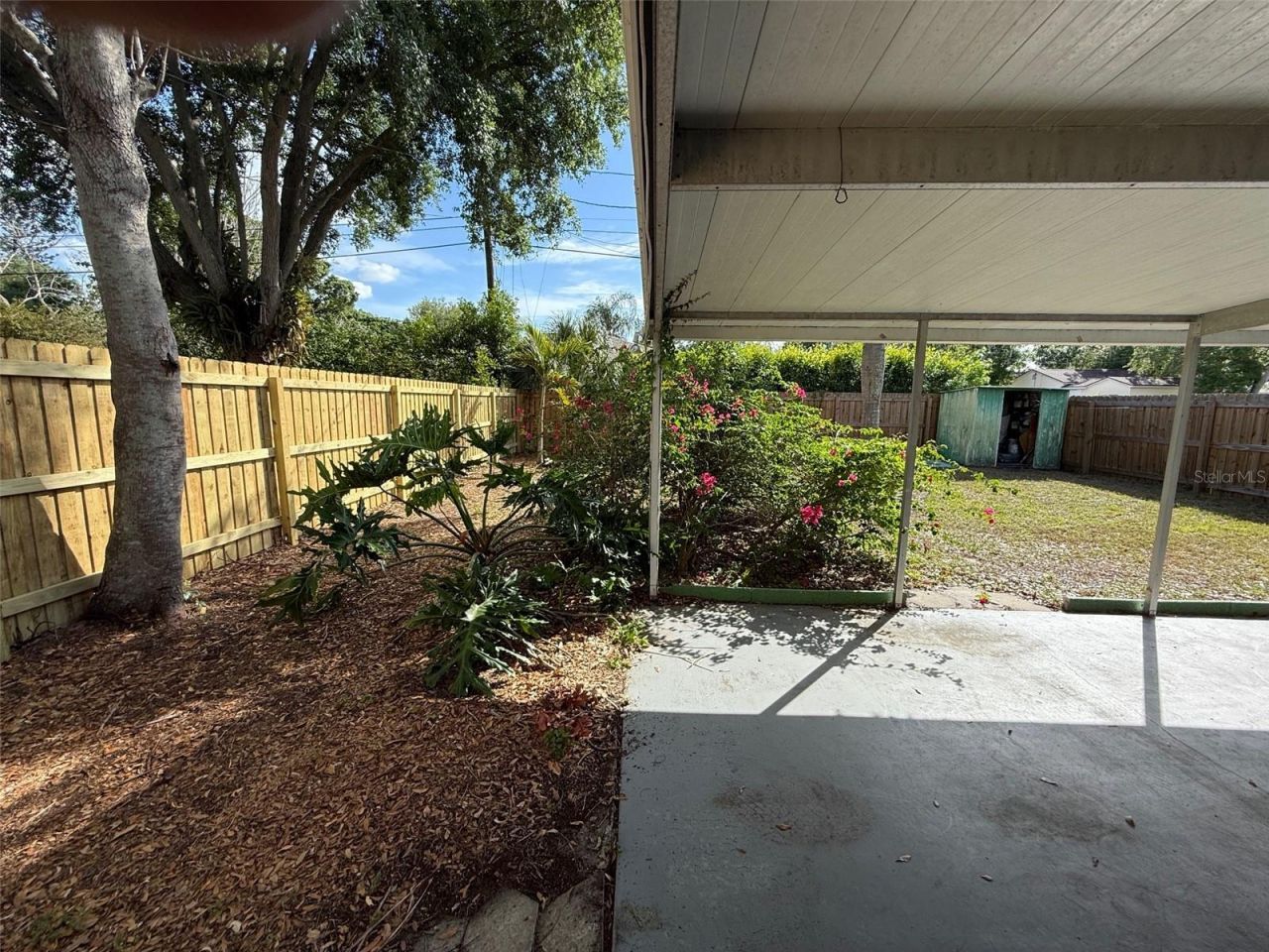 4666 Iris Street N, Saint Petersburg, FL 33714 Photo