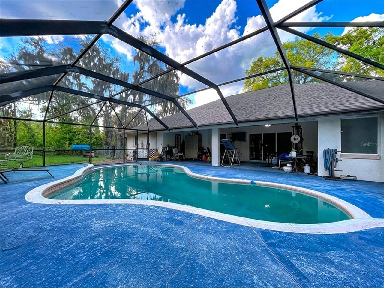 8402 Southwood Pines Street, Lithia, FL 33547 Photo