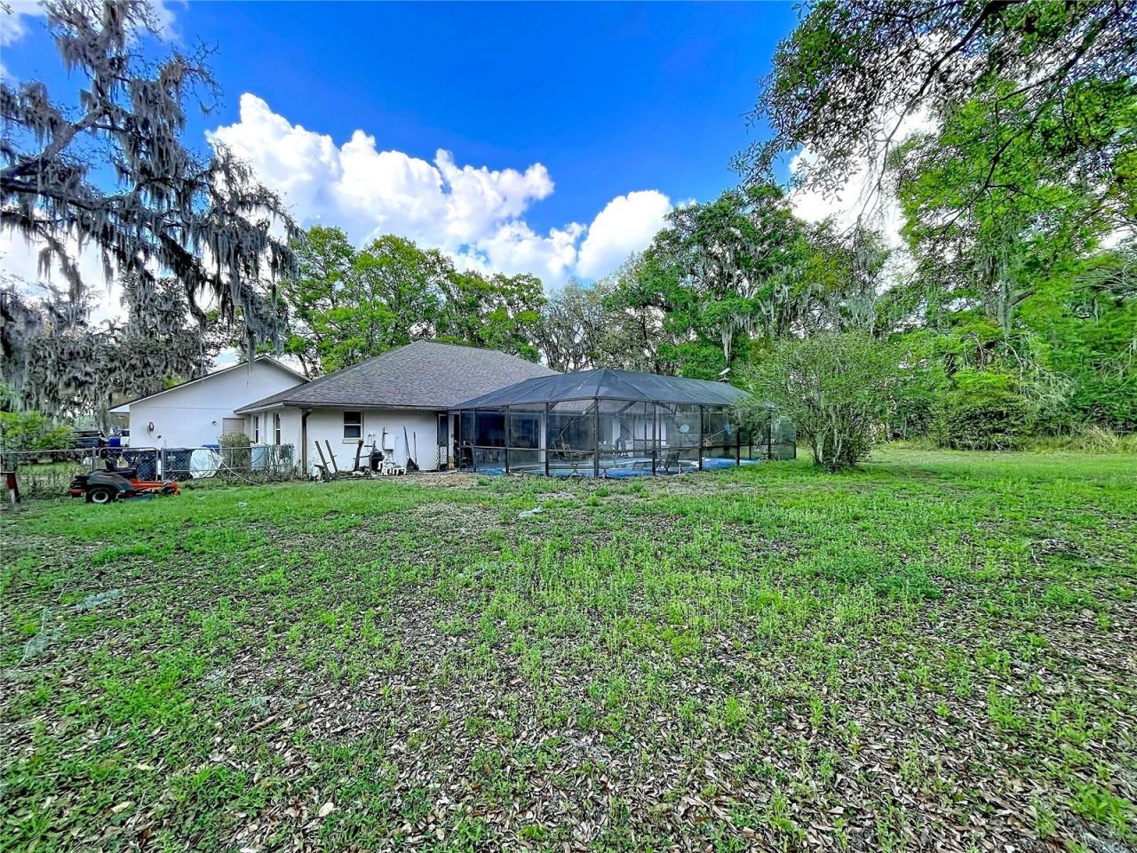 8402 Southwood Pines Street, Lithia, FL 33547 Photo