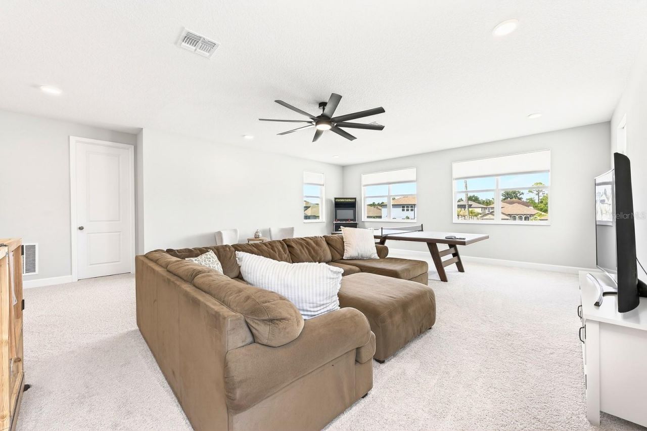 2234 Maroon Flame Court, Oviedo, FL 32765 Photo