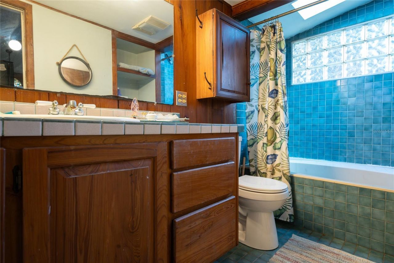 5560 Park Avenue, De Leon Springs, FL 32130 Photo