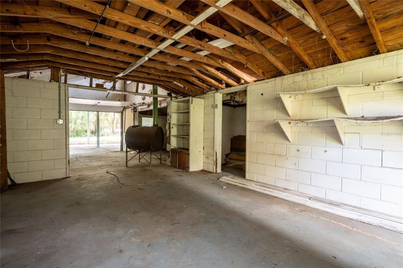 5560 Park Avenue, De Leon Springs, FL 32130 Photo