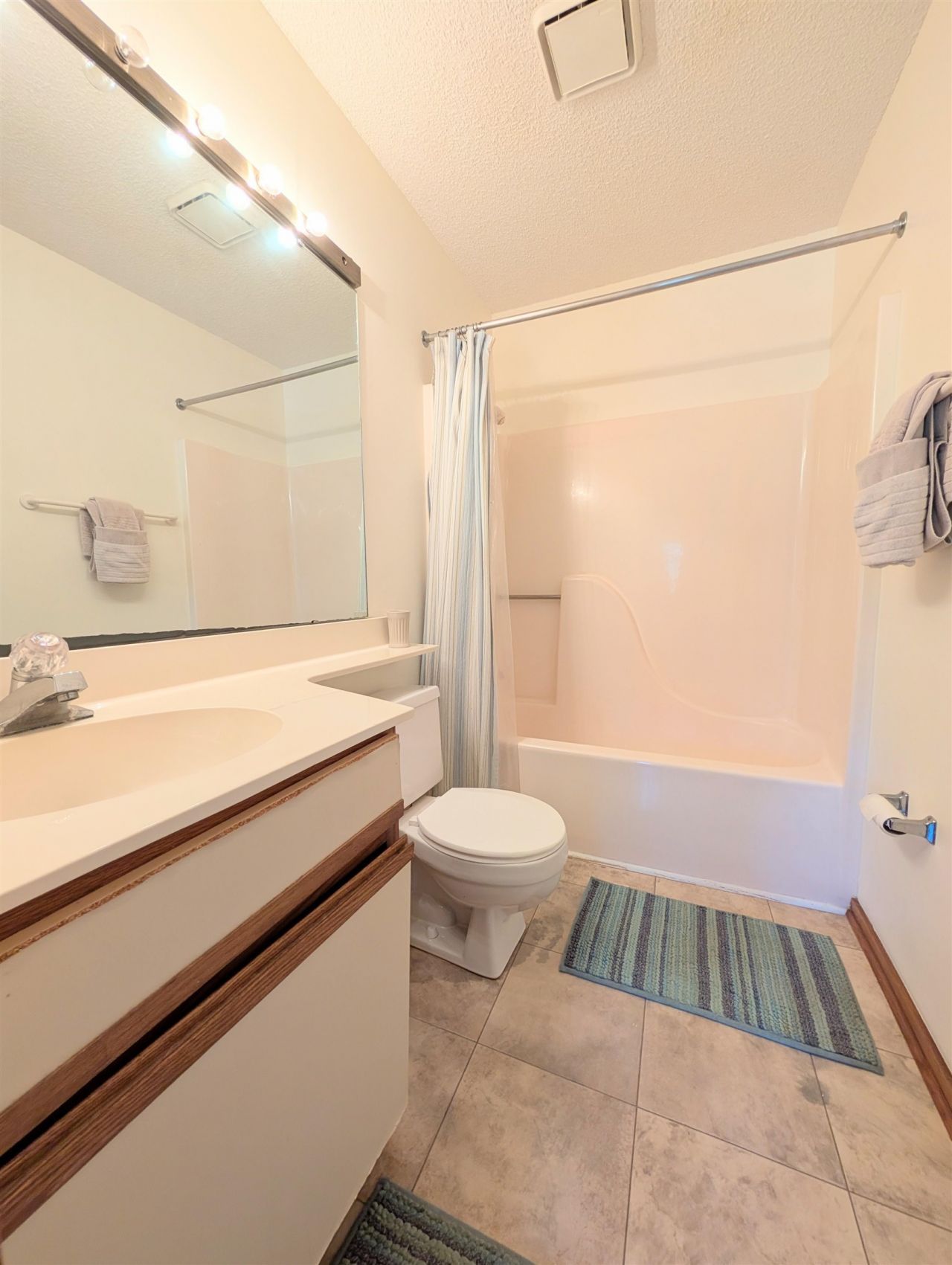 4489 Little River Inn Ln. Photo 10
