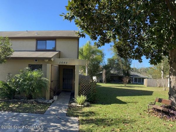 5646 Pinebay Circle S , Jacksonville, FL 32244