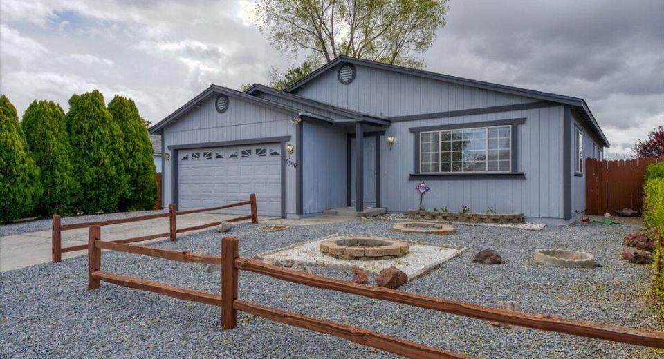 6390 W Ottawa Court, Sun Valley, NV 89433 Photo
