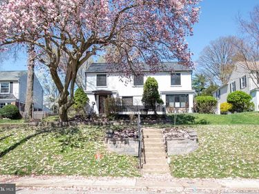 8226 FORREST AVENUE, ELKINS PARK, PA 19027