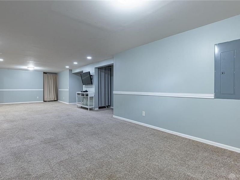 413 Lindell Drive, Germantown, OH 45327 Photo 33