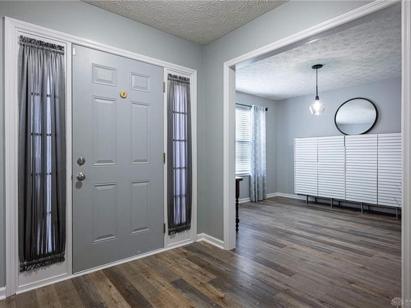 413 Lindell Drive, Germantown, OH 45327 Photo 4