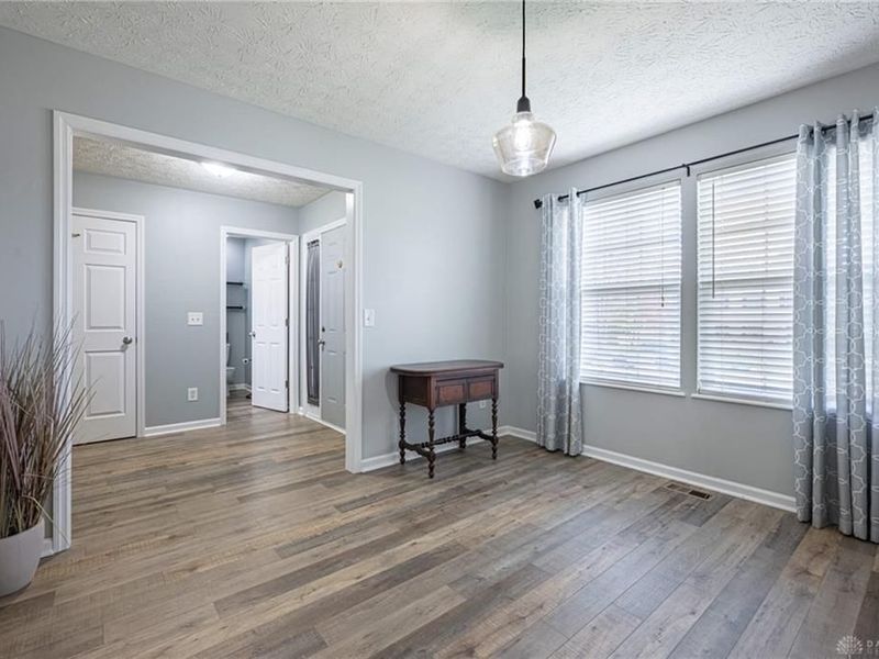 413 Lindell Drive, Germantown, OH 45327 Photo 5