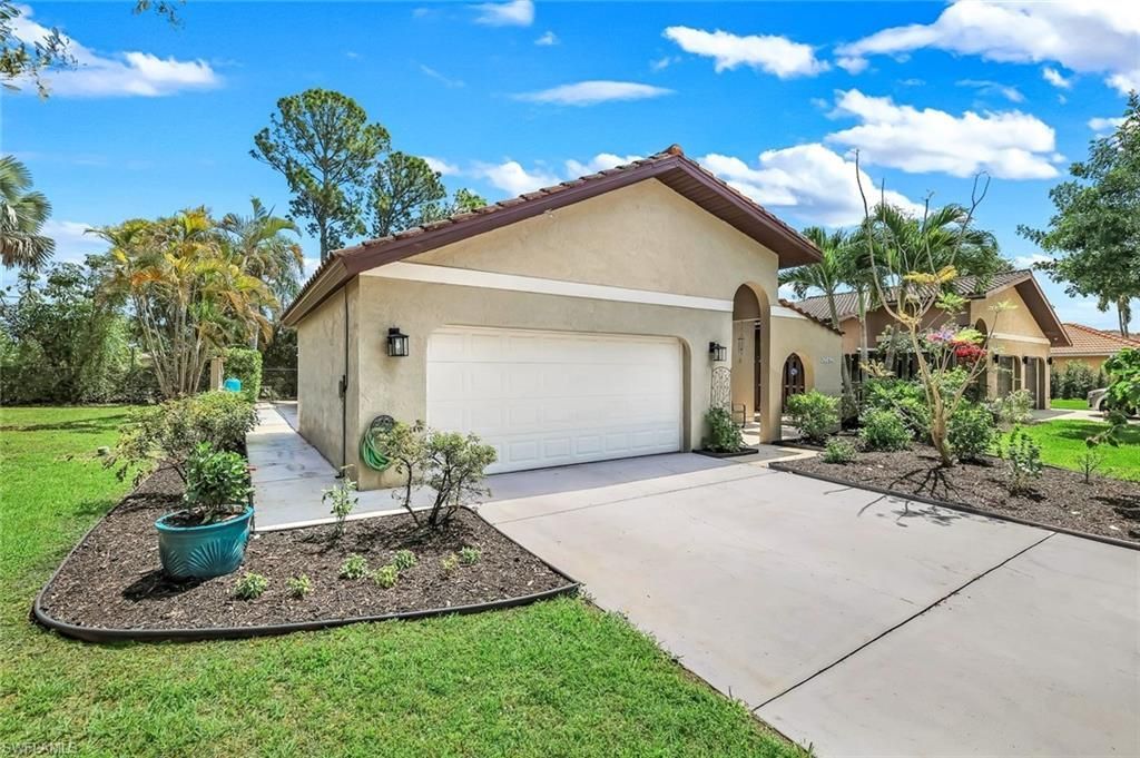 26896 Spanish Gardens Dr, Bonita Springs, FL 34135 Photo