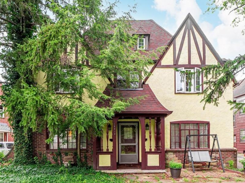 18313 Newell Road , Shaker Heights, OH 44122 Photo 1