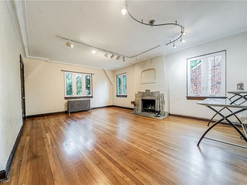 18313 Newell Road , Shaker Heights, OH 44122 Photo 4