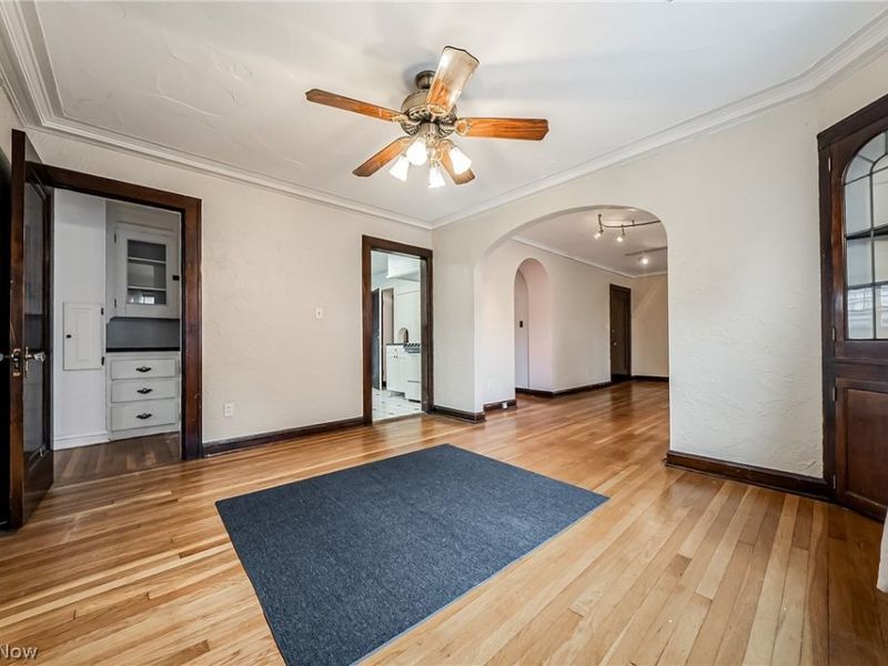 18313 Newell Road , Shaker Heights, OH 44122 Photo 6