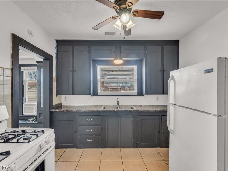 2225 Oak Park Avenue , Unit 2227/UP, Cleveland, OH 44109 Photo 17