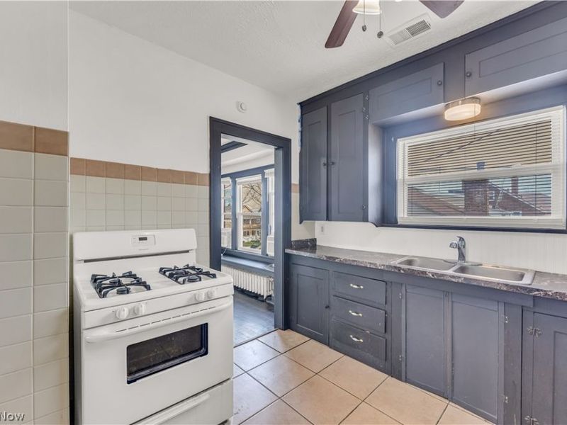 2225 Oak Park Avenue , Unit 2227/UP, Cleveland, OH 44109 Photo 18