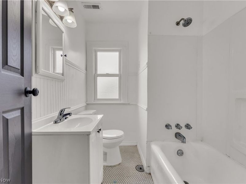 2225 Oak Park Avenue , Unit 2227/UP, Cleveland, OH 44109 Photo 28