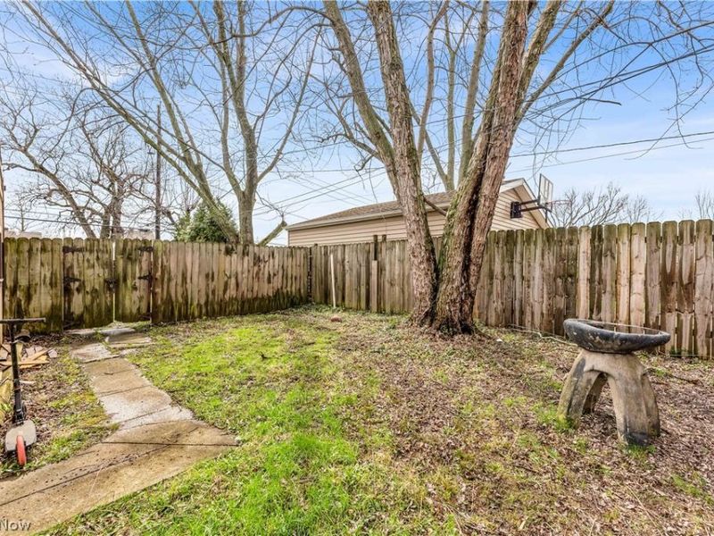 2225 Oak Park Avenue , Unit 2227/UP, Cleveland, OH 44109 Photo 34