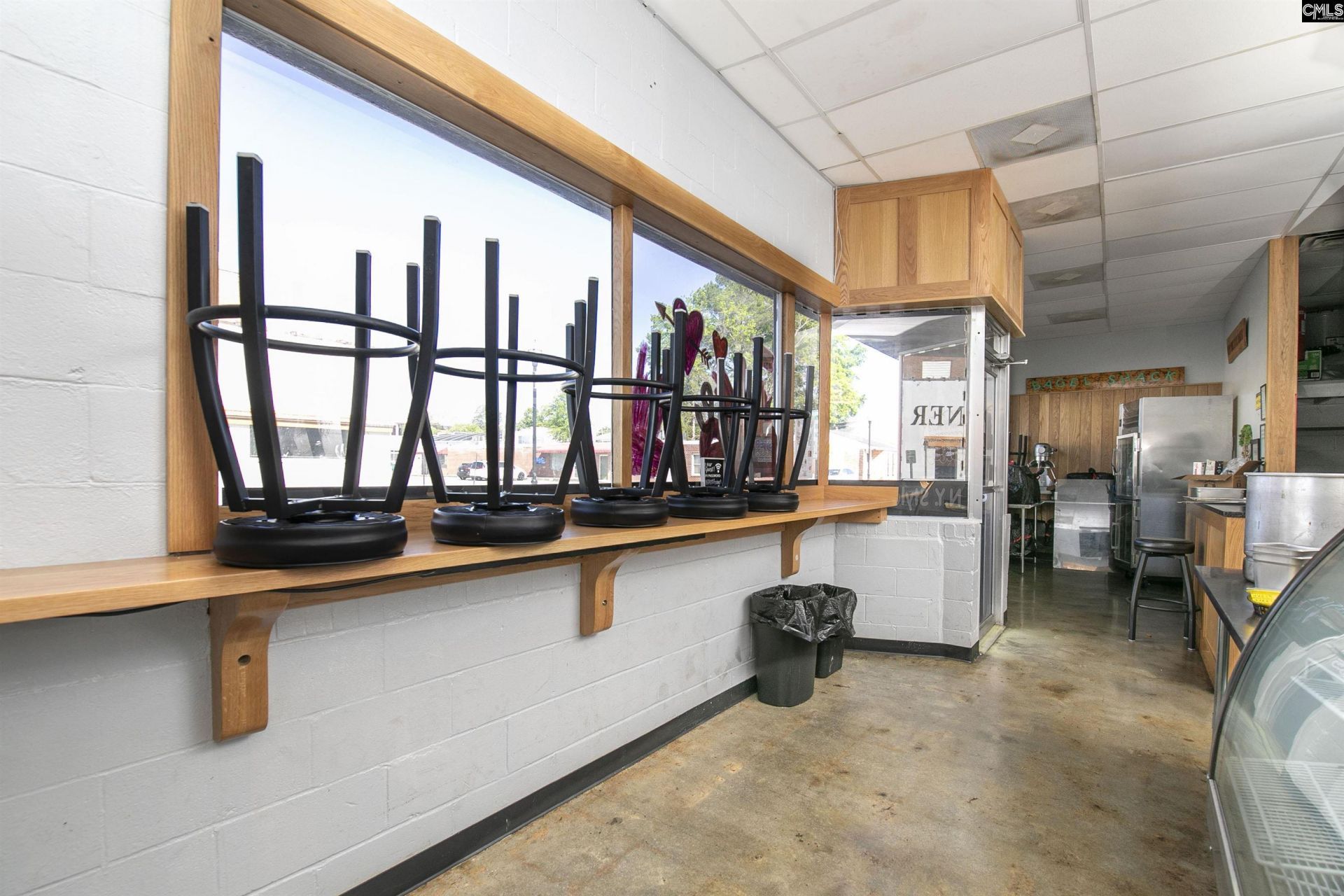 1110 Little Street  Photo 6