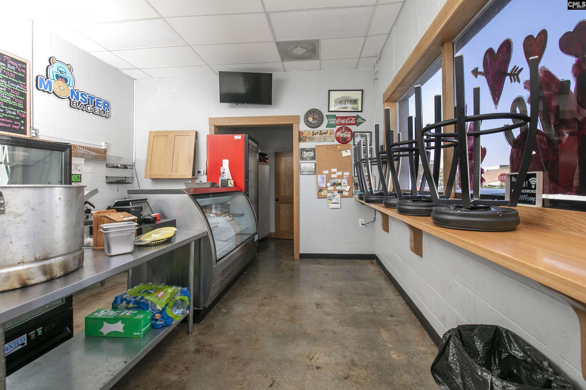 1110 Little Street  Photo 7