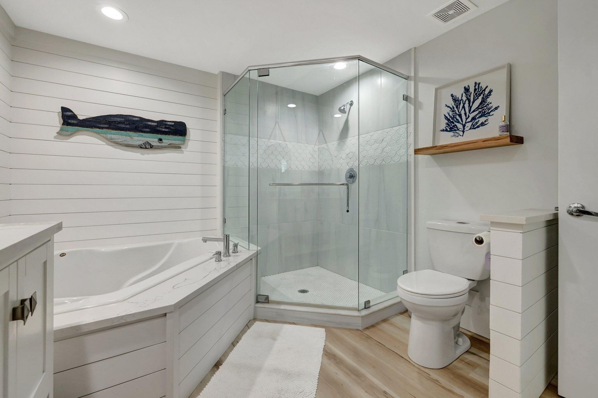 875 NW Flagler Avenue, Unit 404, Stuart, FL 34994 Photo