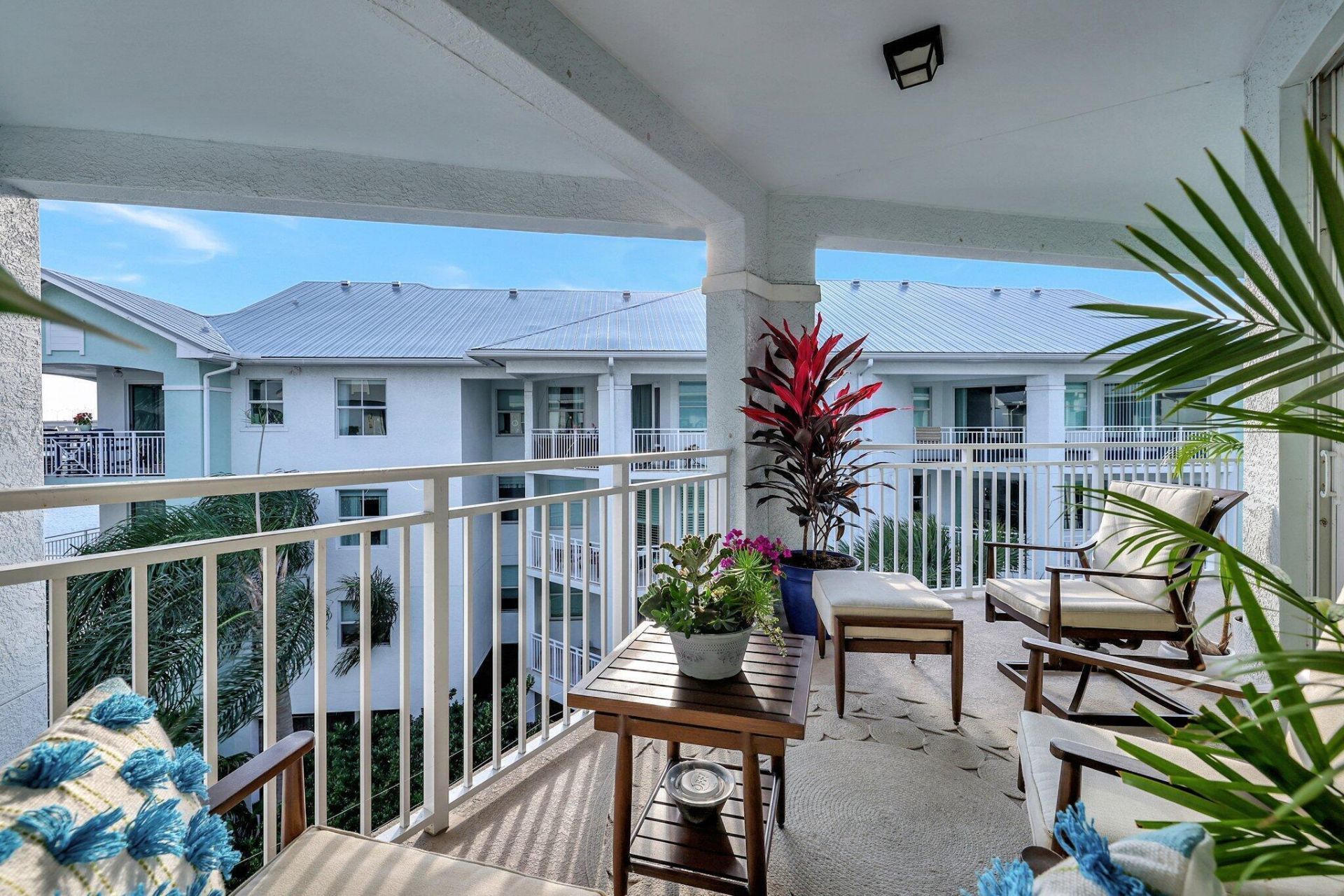 875 NW Flagler Avenue, Unit 404, Stuart, FL 34994 Photo