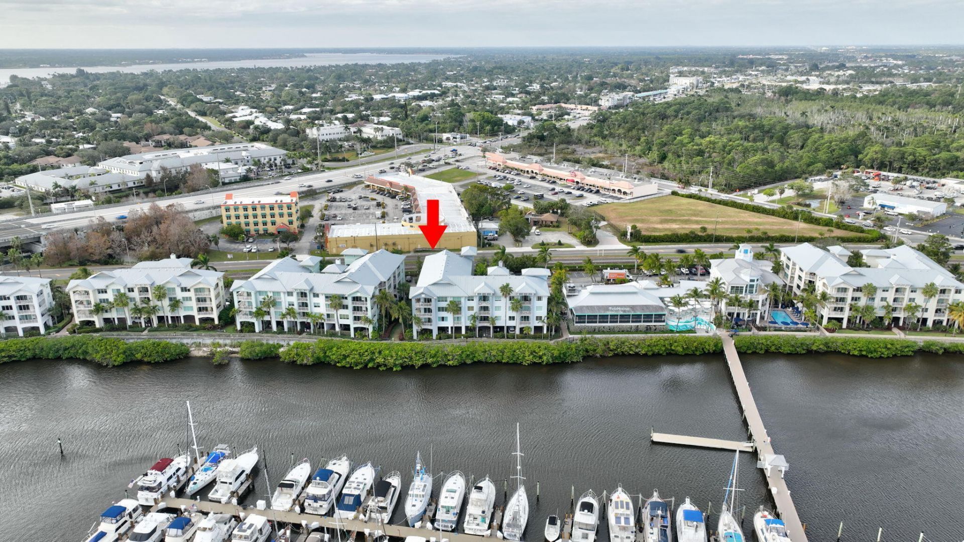 875 NW Flagler Avenue, Unit 404, Stuart, FL 34994 Photo