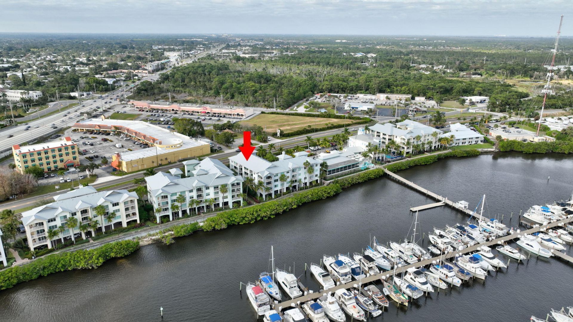 875 NW Flagler Avenue, Unit 404, Stuart, FL 34994 Photo