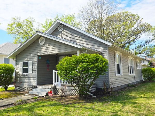 322 Linden Avenue, Centralia, IL 62801