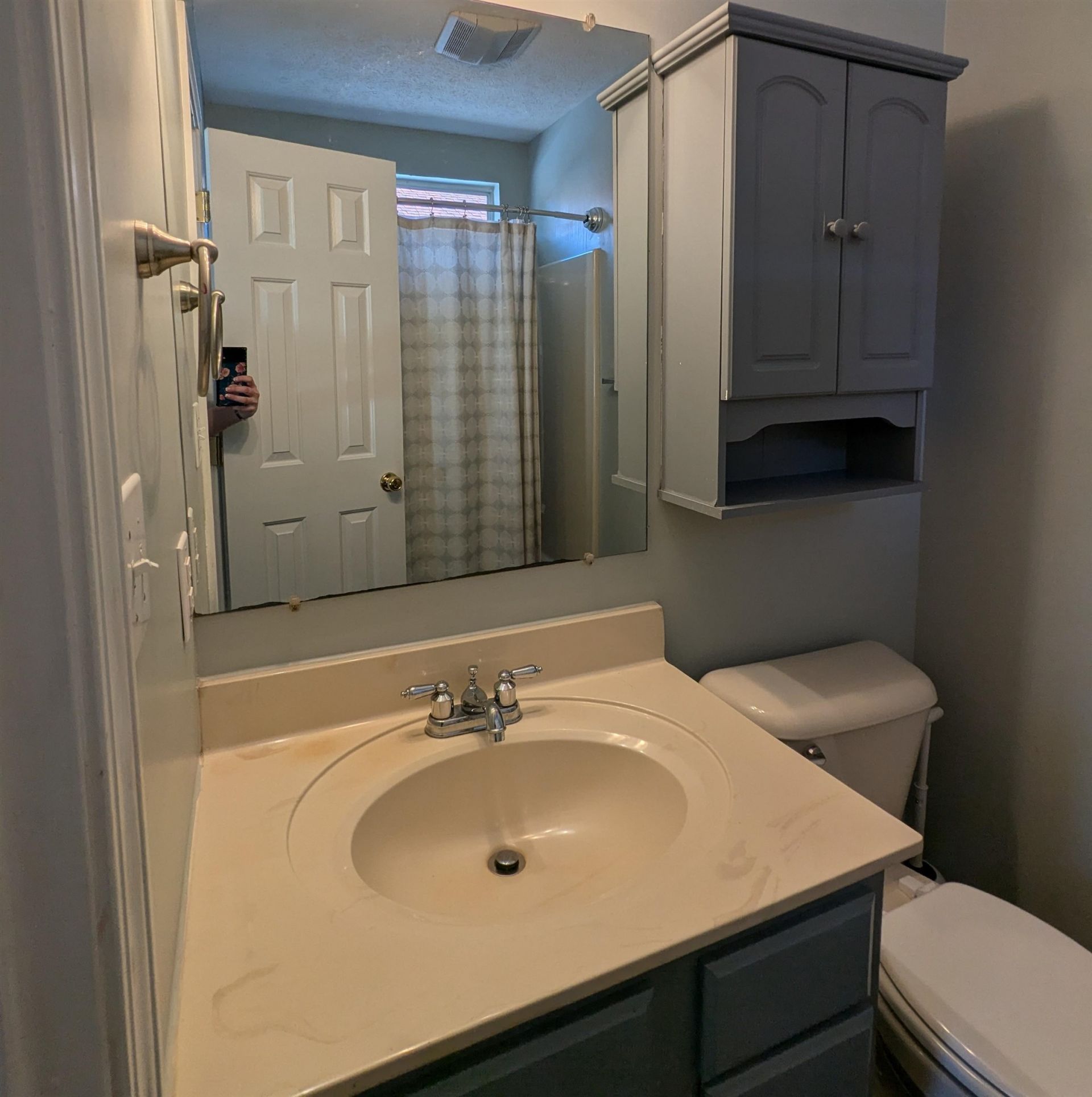 8031 Resin Rd. Photo 9