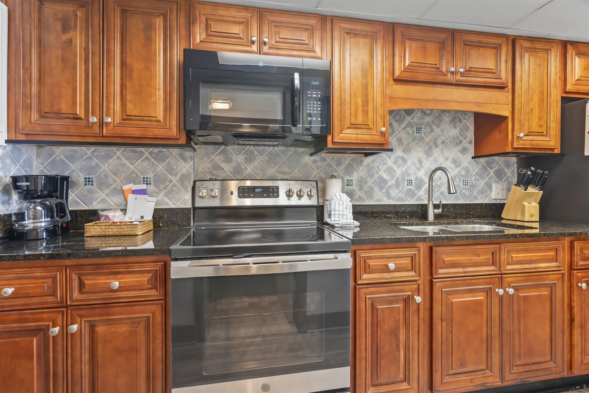 1501 S Ocean Blvd. Photo 15