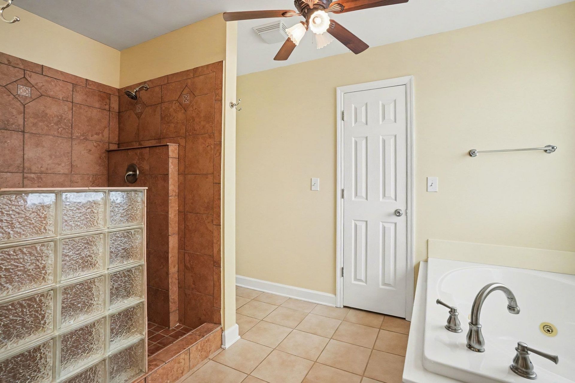 396 Nature Trail Dr.  Photo 18