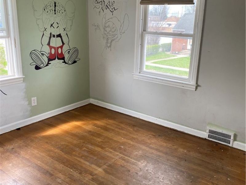 7101 Plainfield Avenue, Cleveland, OH 44144 Photo 9