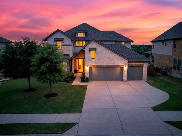 907 Valley View DR, Leander, TX 78641