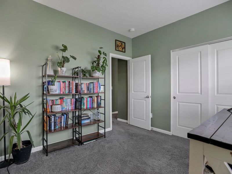 414 Quincy Circle, London, OH 43140 Photo 18