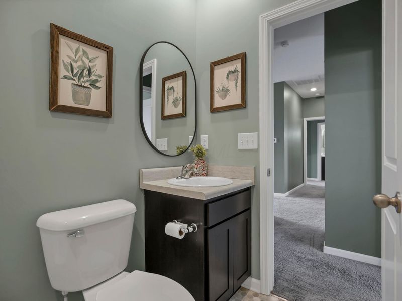 414 Quincy Circle, London, OH 43140 Photo 21