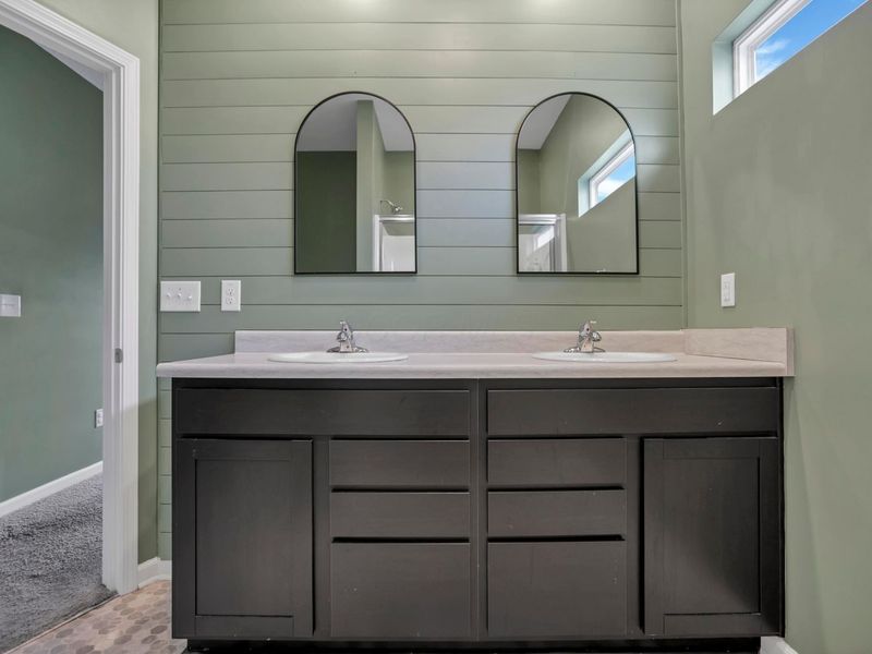 414 Quincy Circle, London, OH 43140 Photo 32