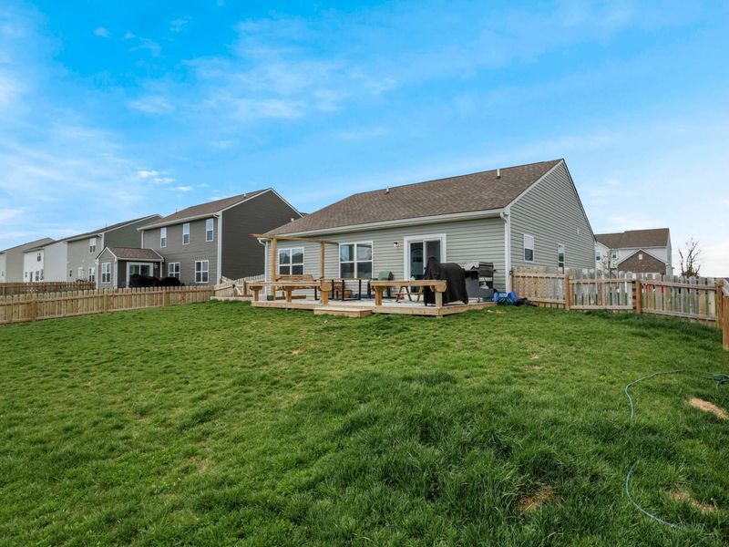 414 Quincy Circle, London, OH 43140 Photo 41