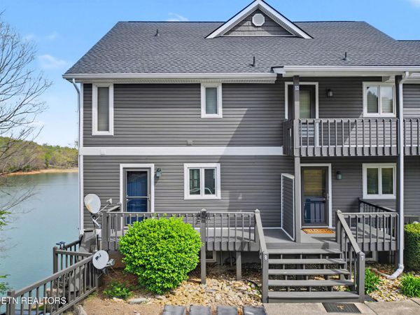 700 Shanghai Landing Lane, LaFollette, TN 37766