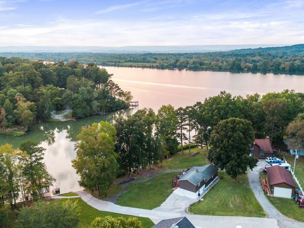 150 Ledford Lane, Decatur, TN 37322