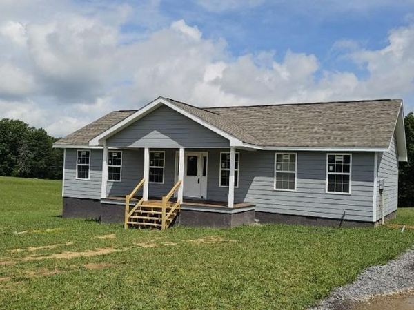1368 Bennie Camp Road, Dunlap, TN 37327