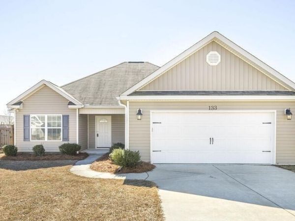 133 Worchester Circle, Perry, GA 31069