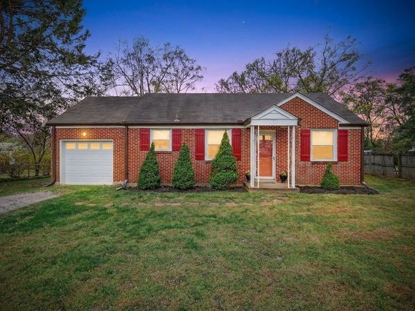 2226 Stratford Ave , Nashville, TN 37216