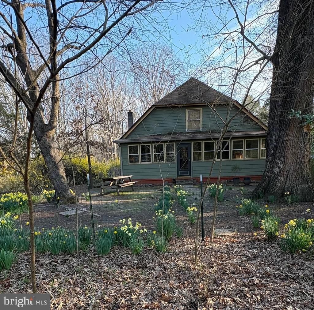 13641 Farmer Drive, Woodford, VA 22580 Main Photo