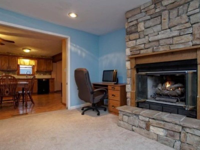 864 Shadybrook Drive , Akron, OH 44312 Photo 18