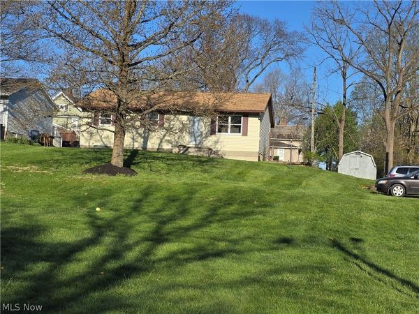 116 S High Street, Baltimore, OH 43105