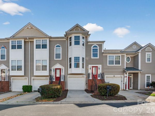 2838 Avalon Loop Road , Charlotte, NC 28269
