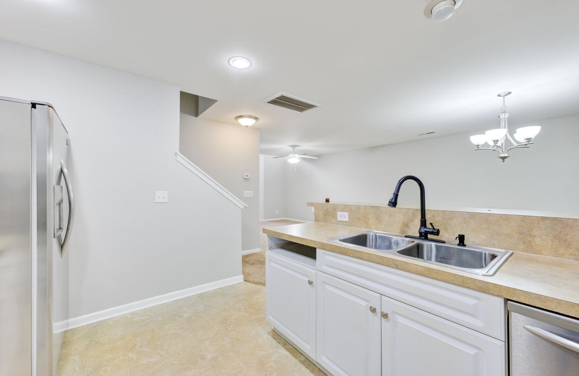 8849 Jenny Lind Street Photo 10